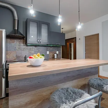 Garden Paryski דירה אולז'טין