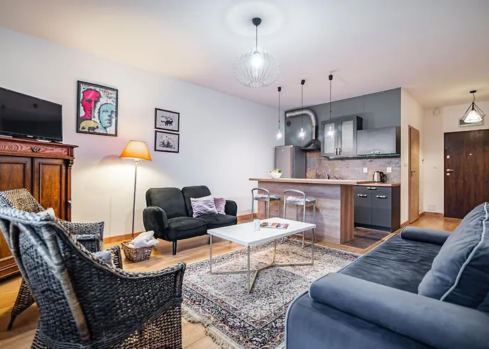 Garden Paryski * Ольштын